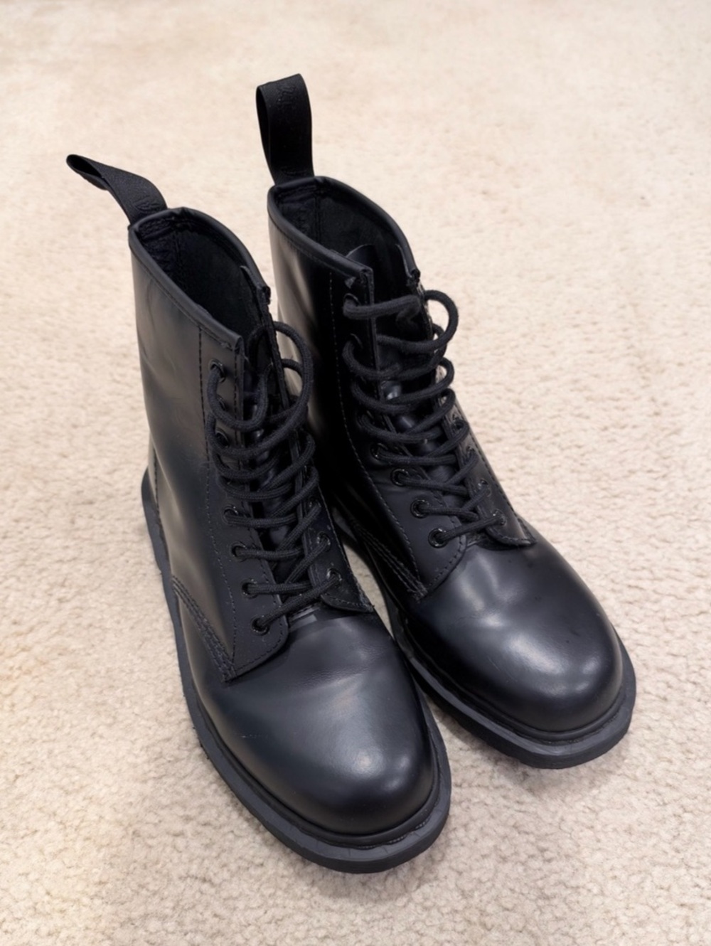 Dr. Martens 1460 Mono Smooth Leather Lace Up Boots Black US 9 Like New